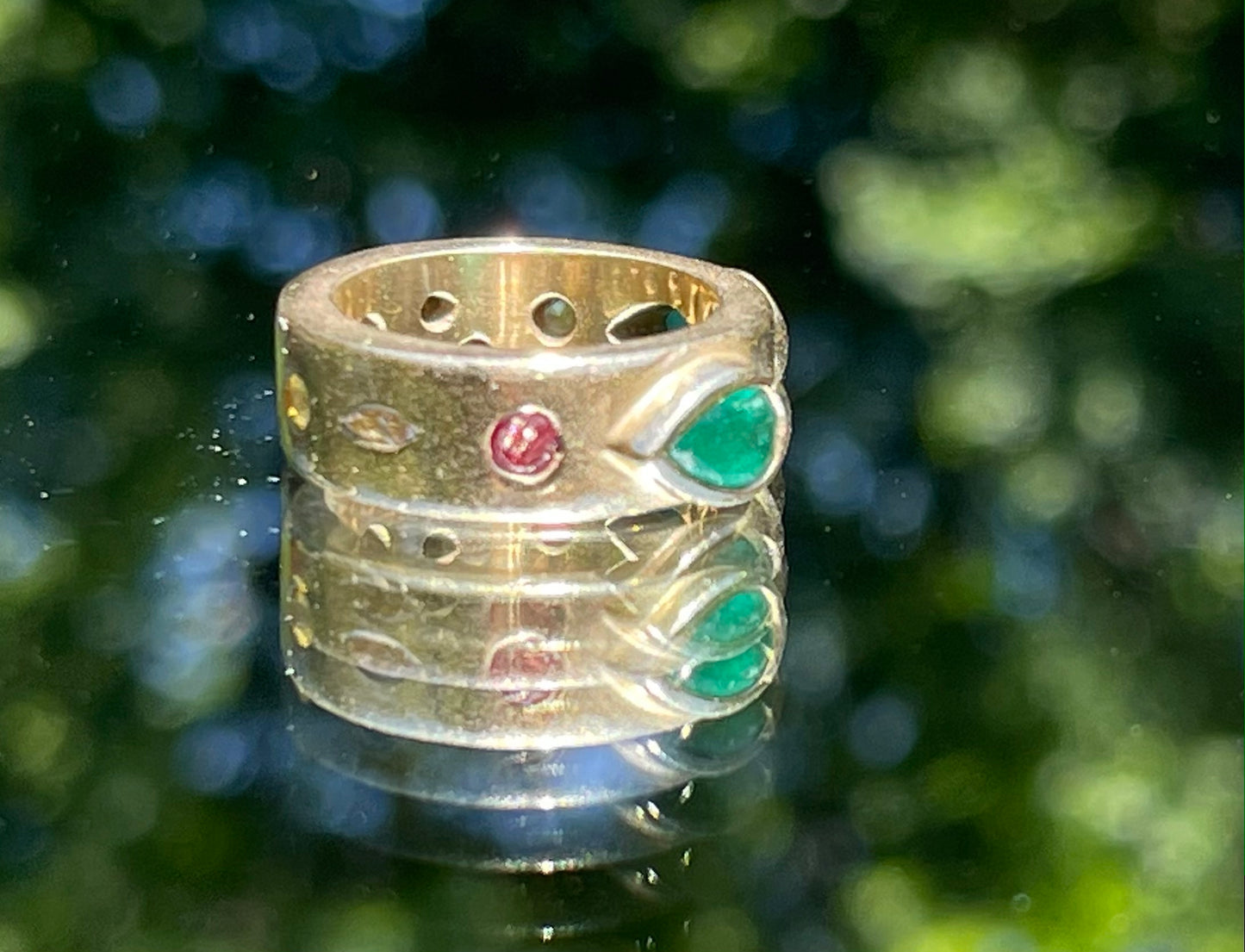 Lunar Ring