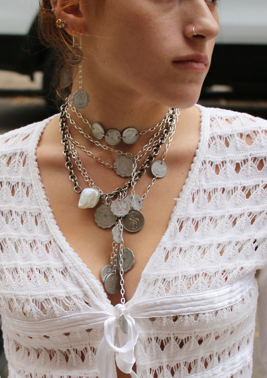baby-coin choker